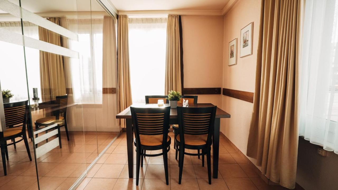 Gasthaus Drei Eidgenossen Bischofszell Екстериор снимка